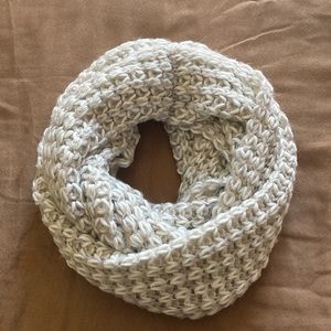 Francesca’s chunky knit Infinity scarf